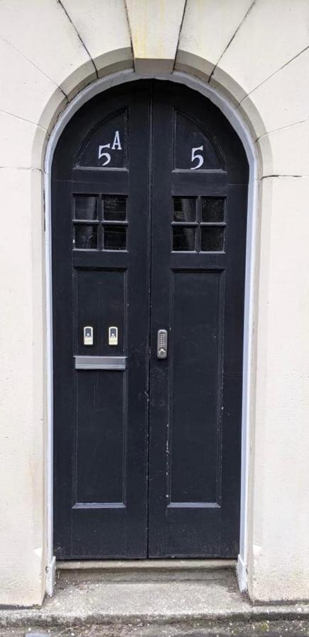 Glenclova - No 5 Bellyeoman, Bright Two Bedroom Apartment Dunfermline Esterno foto